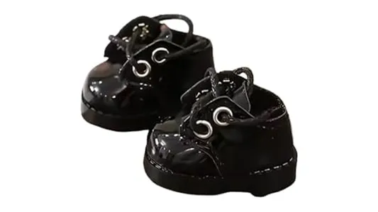 Labub shoes, clothes for labub doll, clothes for labub plush, accessories for labub, labub clothing, labub accessories, labub doll clothing, labub doll accessories.